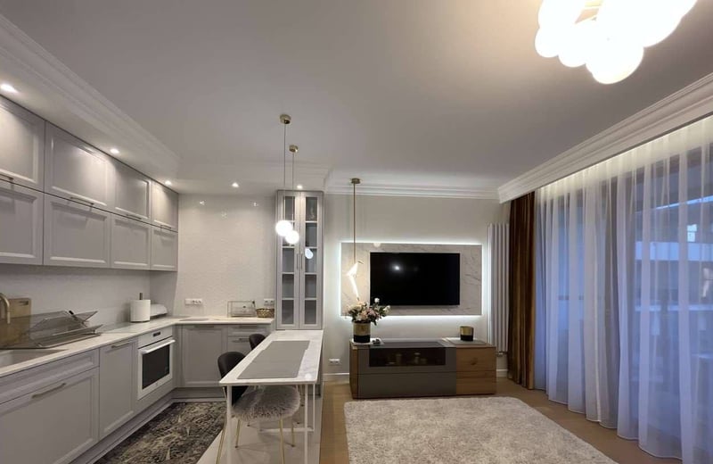Alquiler de un elegante apartamento amueblado de 2 habitaciones, 45 m², Wola, Varsovia, Polonia